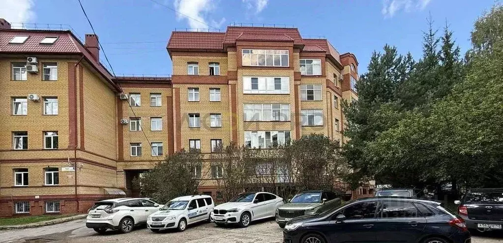 Помещение свободного назначения в Кировская область, Киров ул. ... - Фото 1