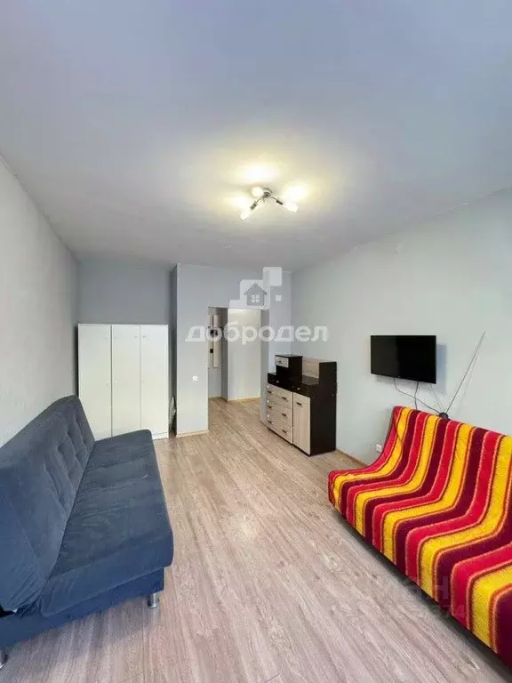 1-к кв. Свердловская область, Екатеринбург ул. Чемпионов, 3 (37.7 м) - Фото 1