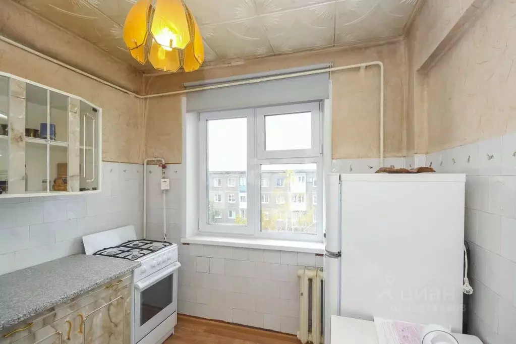 3-к кв. Омская область, Омск просп. Мира, 157 (62.0 м) - Фото 1