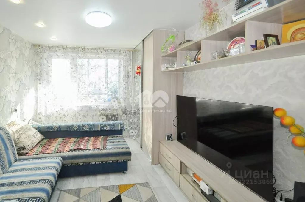 2-к кв. Новосибирская область, Бердск ул. Микрорайон, 36 (44.0 м) - Фото 0