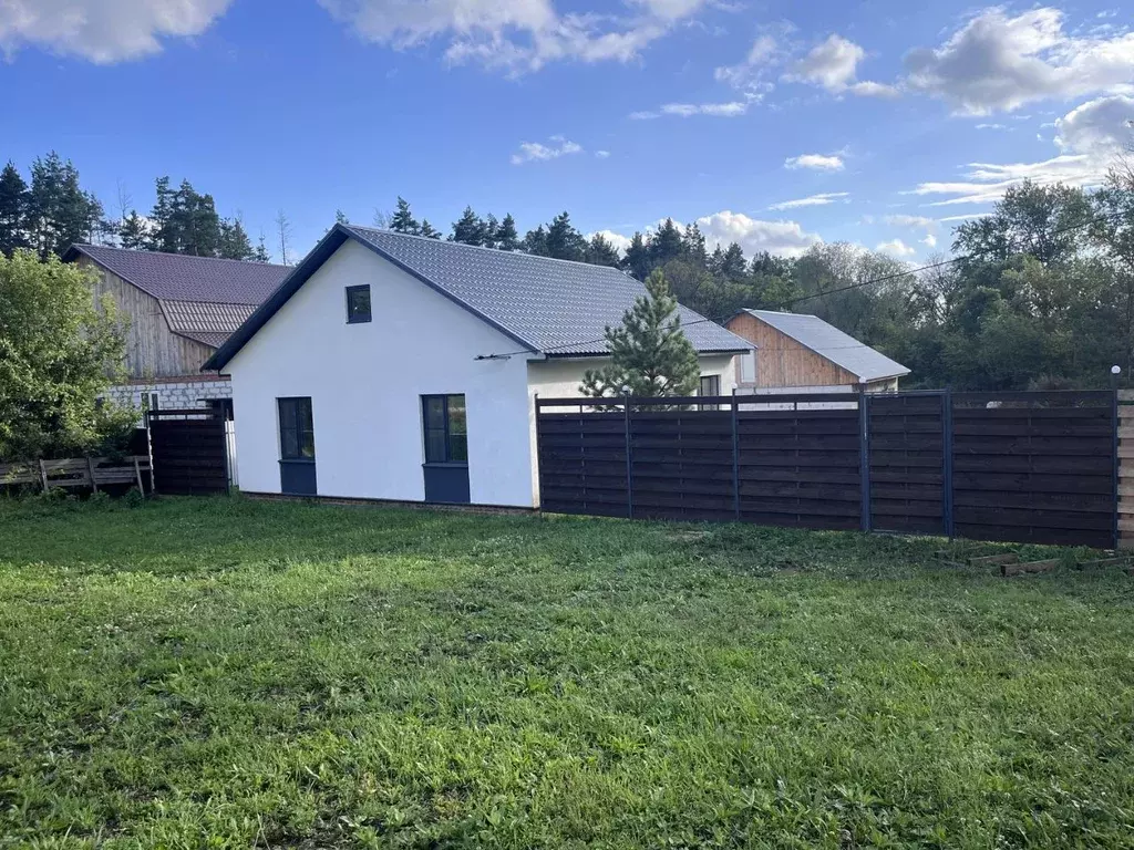 Дом в Пензенская область, Белинский Сосновый пер. (80 м) - Фото 0