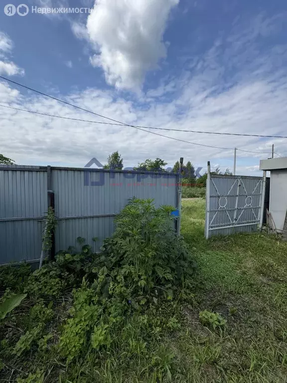 Дом в Свердловская область, Каменский муниципальный округ, деревня ... - Фото 1