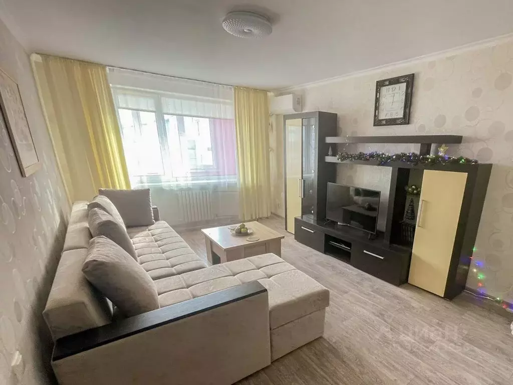 3-к кв. Крым, Евпатория городской округ, Новоозерное пгт ул. ... - Фото 1