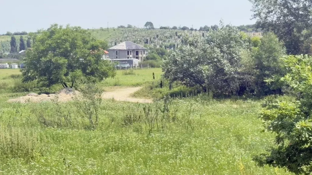 Участок в Кабардино-Балкария, Нальчик Вольный Аул кп, ул. Мазлоева ... - Фото 1