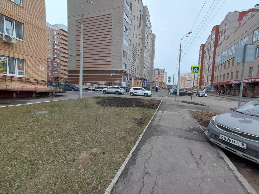 Помещение свободного назначения в Удмуртия, Ижевск ул. Е.М. ... - Фото 2