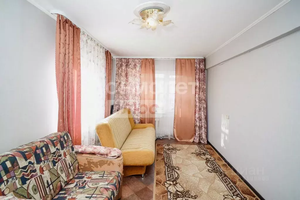 2-к кв. Омская область, Омск Нефтезаводская ул., 36А (40.8 м) - Фото 1