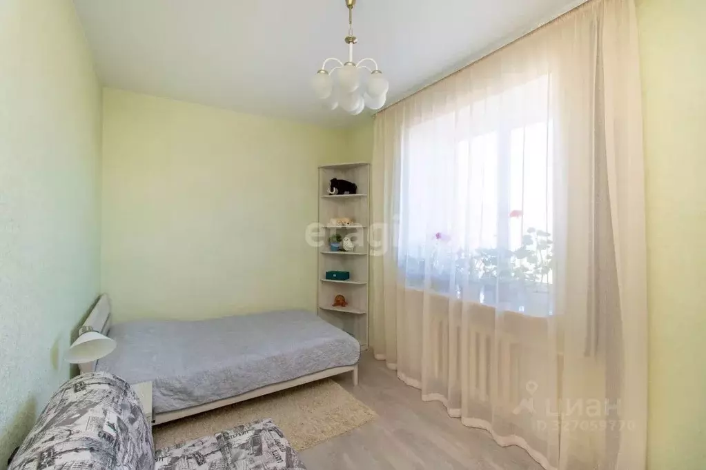 4-к кв. Тюменская область, Тюмень Шаимский проезд, 12 (100.6 м) - Фото 1