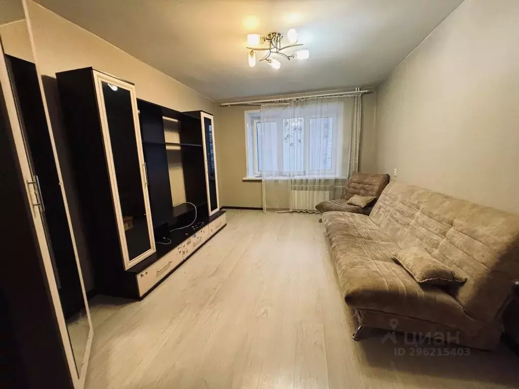2-к кв. Пермский край, Березники Набережная ул., 21 (49.2 м) - Фото 0