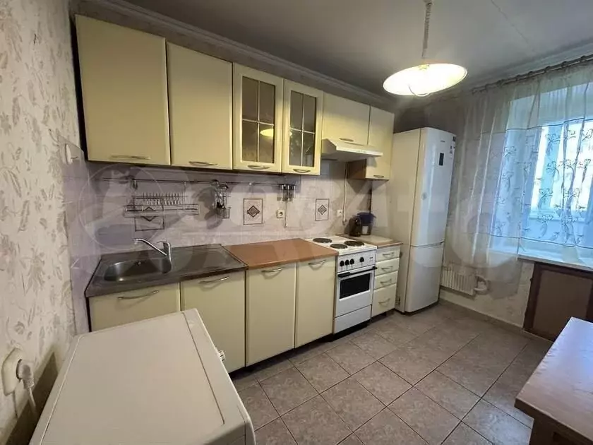 2-к. квартира, 55 м, 4/10 эт. - Фото 1