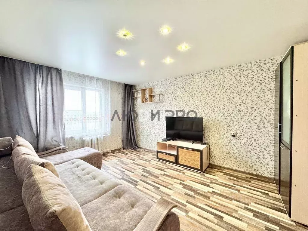 4-к кв. Алтайский край, Барнаул ул. Антона Петрова, 216 (69.1 м) - Фото 2