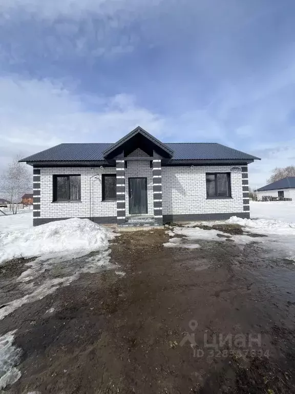 Коттедж в Алтайский край, Первомайский район, с. Фирсово, Рощино мкр ... - Фото 1