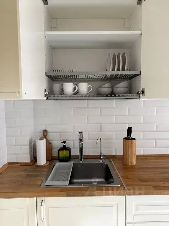 1-к кв. Татарстан, Казань ул. Баки Урманче, 5 (43.0 м) - Фото 2