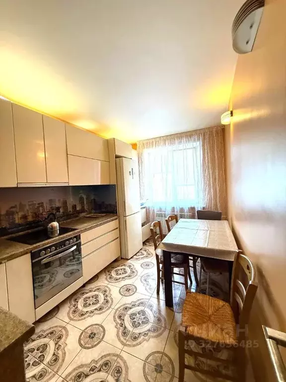 3-к кв. Тюменская область, Тюмень Камчатская ул., 2 (65.0 м) - Фото 1