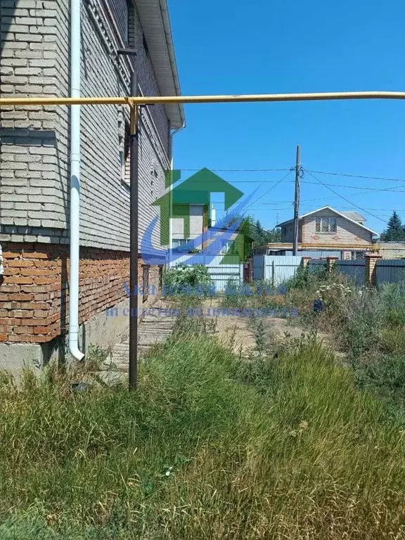 Дом в Оренбургская область, Орск пос. Мостострой, ул. Малиновая, 31 ... - Фото 2