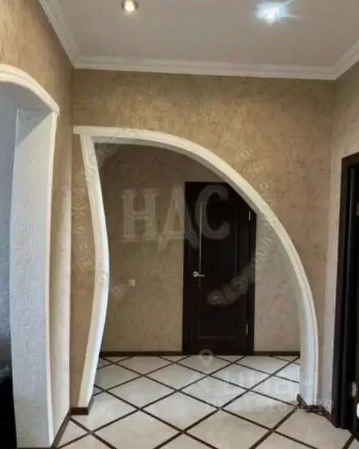 3-к кв. Курская область, Курск ул. Павлуновского, 48В (95.0 м) - Фото 1