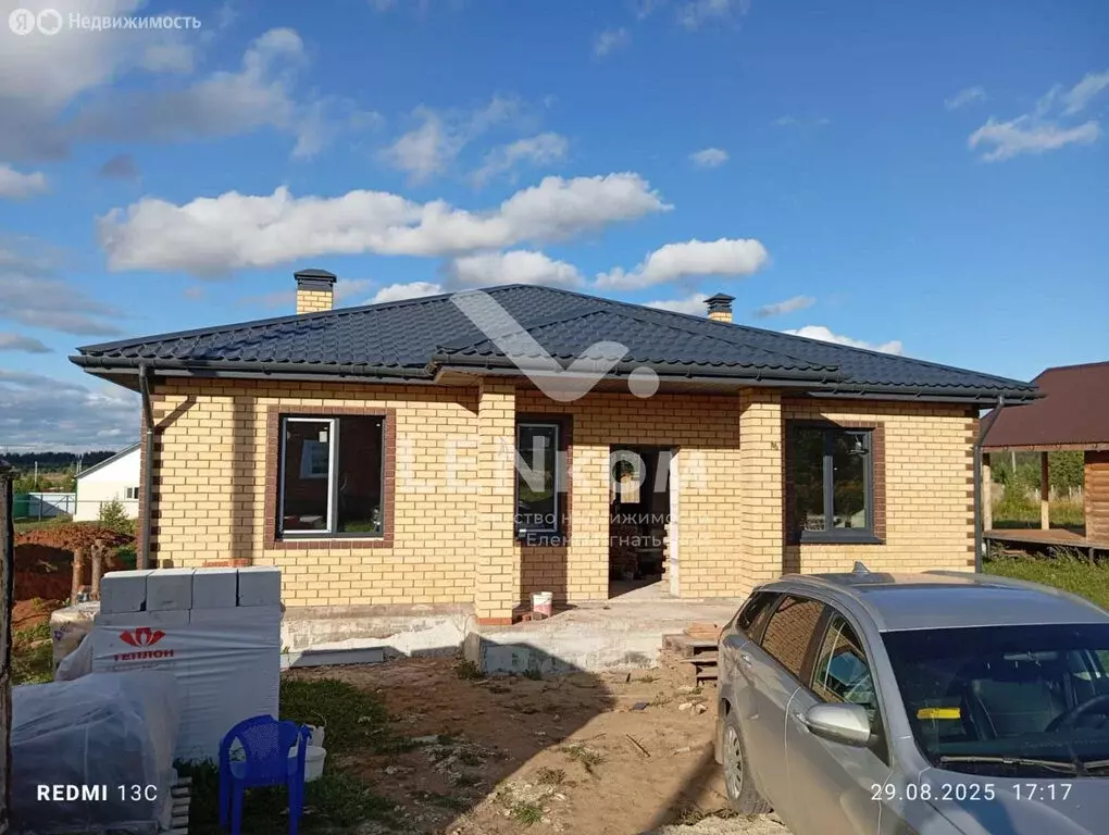 Дом в Завьяловский район, деревня Сизево, Добрая улица, 75 (120 м) - Фото 0