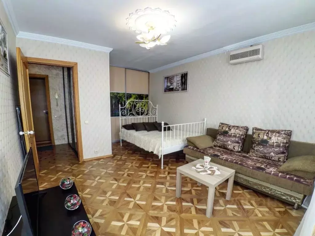 1-к кв. Татарстан, Казань ул. Туфана Миннуллина, 10А (40.0 м) - Фото 0