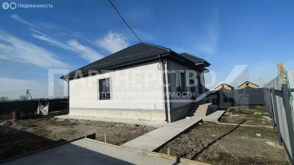 Дом в посёлок городского типа Ильский, Родниковая улица (90 м) - Фото 1