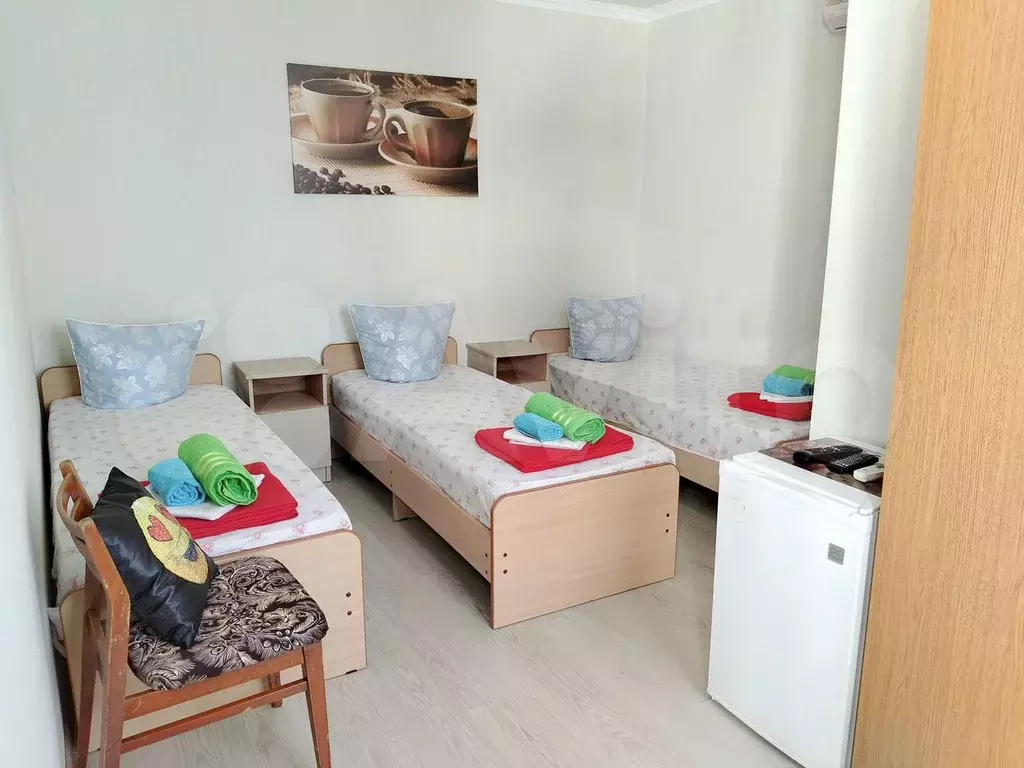 Комната 15 м, 2/4 эт. - Фото 0