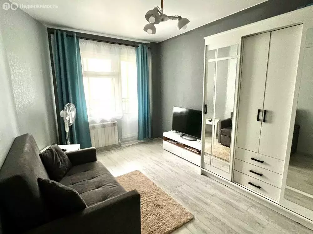 1-комнатная квартира: Якутск, проспект Михаила Николаева, 11/4Б (36.4 ... - Фото 2