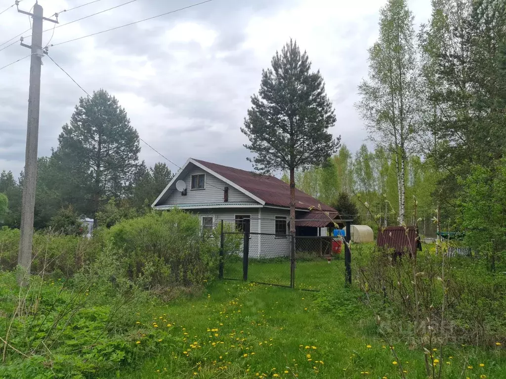 Дом в Новгородская область, Маловишерский район, Бургинское с/пос, д. ... - Фото 1