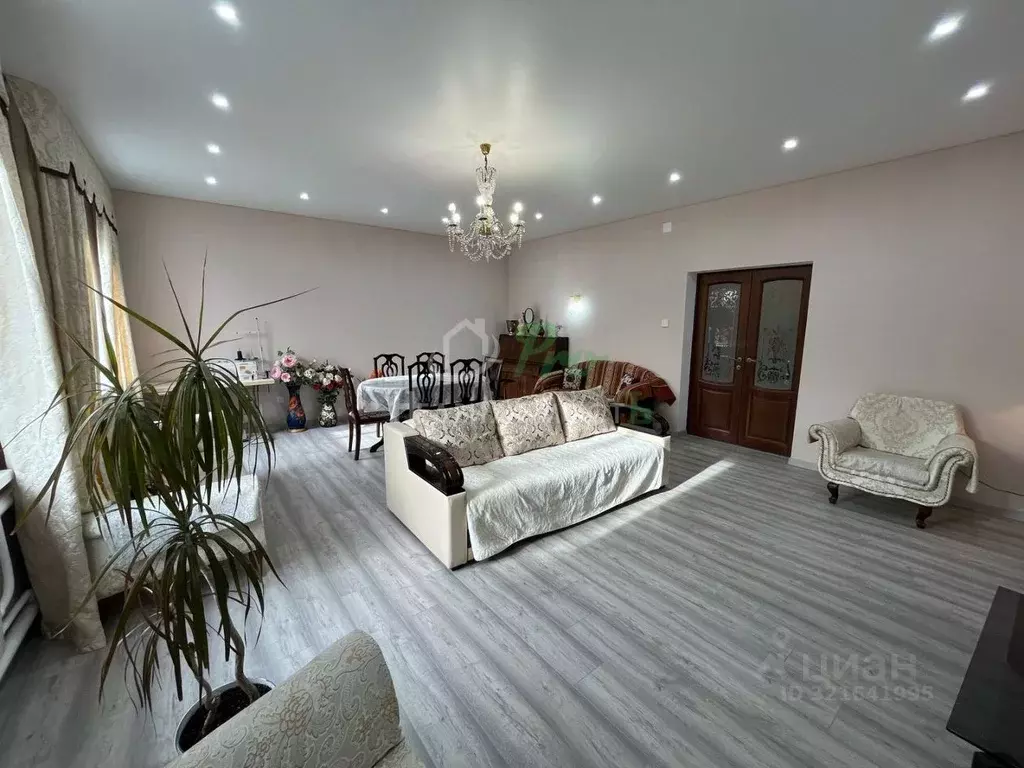 Дом в Краснодарский край, Ейск ул. Чайковского (168 м) - Фото 1