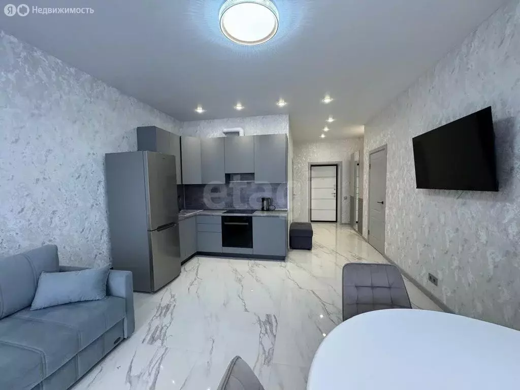 1-комнатная квартира: Владикавказ, улица Андрея Днепровского, 8/5 (50 ... - Фото 1