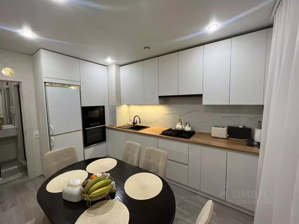 3-к кв. Саратовская область, Саратов Свинцовая ул., 5/15 (64.0 м) - Фото 1