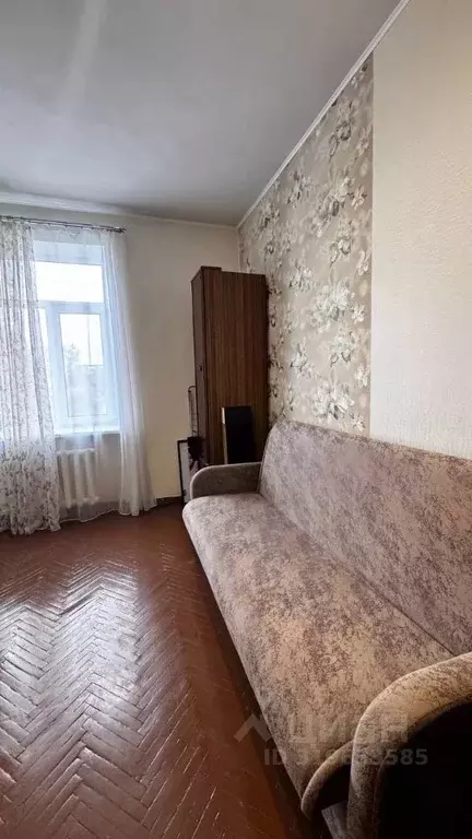 Комната Санкт-Петербург ул. Александра Ульянова, 10 (17.6 м) - Фото 0