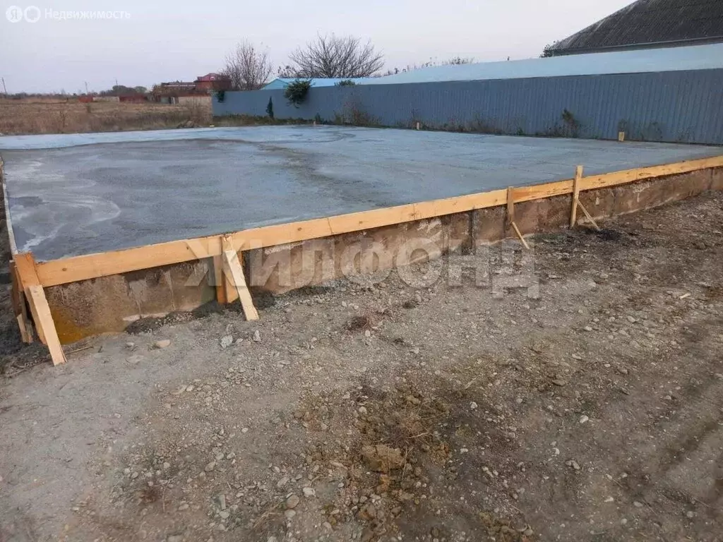 Участок в село Краснокумское, улица Ушакова (6 м) - Фото 1