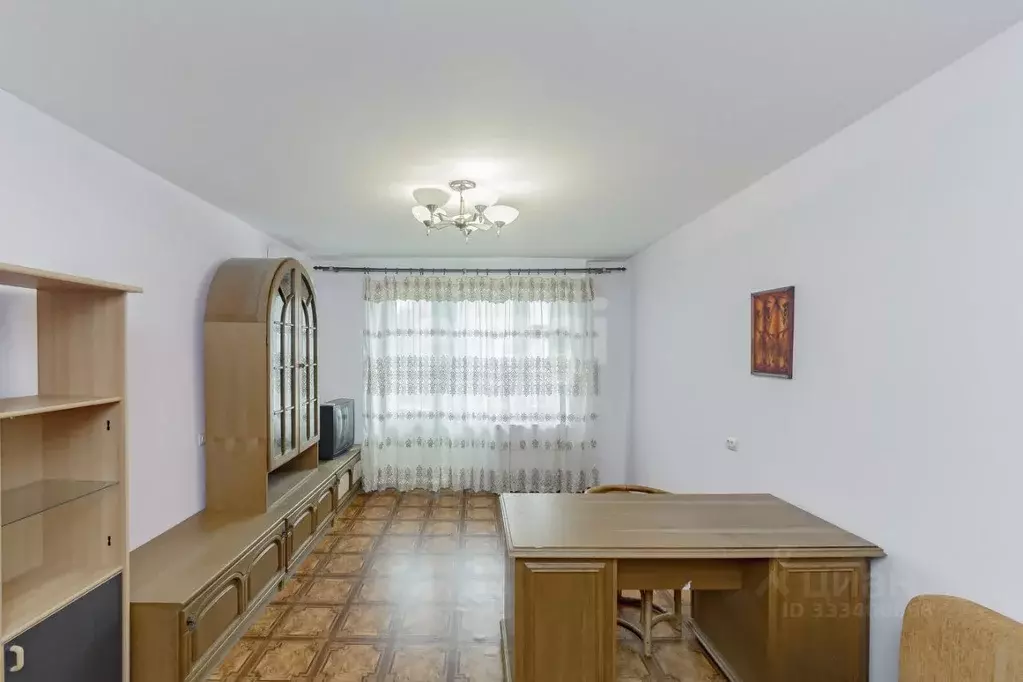 1-к кв. Тюменская область, Тюмень Олимпийская ул., 37 (45.0 м) - Фото 1