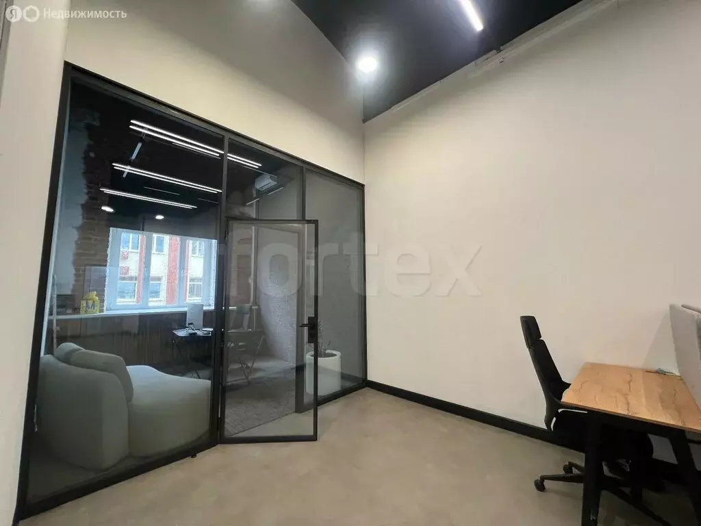 Офис (1320 м) - Фото 2