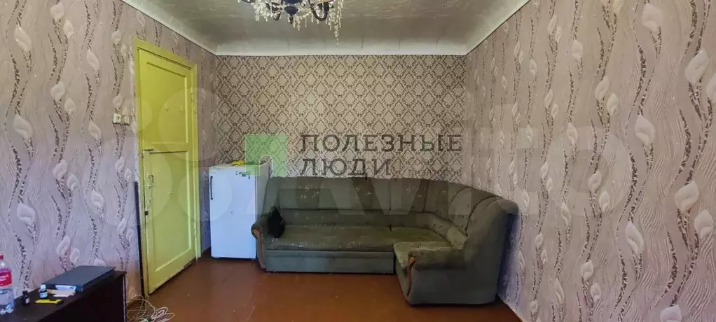 Комната 19 м в 3-к., 2/4 эт. - Фото 0