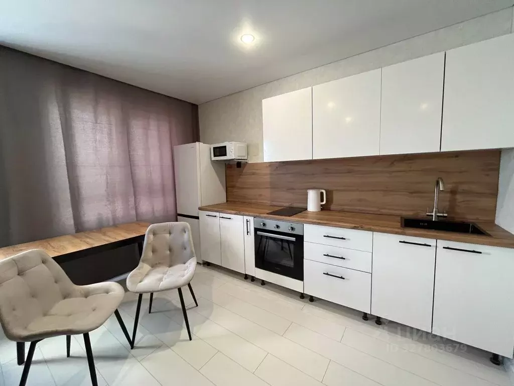 Студия Татарстан, Казань ул. Братьев Батталовых, 20Ак2 (30.0 м) - Фото 1