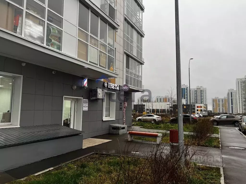 3-к кв. Татарстан, Казань просп. Ильгама Шакирова, 19 (80.0 м) - Фото 1