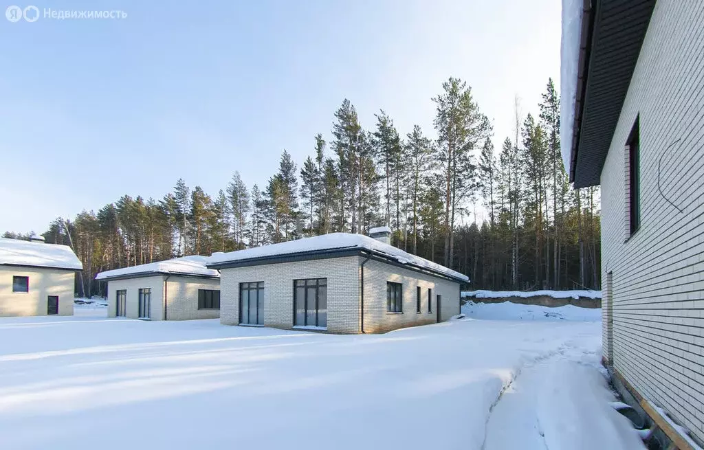 Дом в деревня Кисловка, Калиновая улица (100 м) - Фото 0