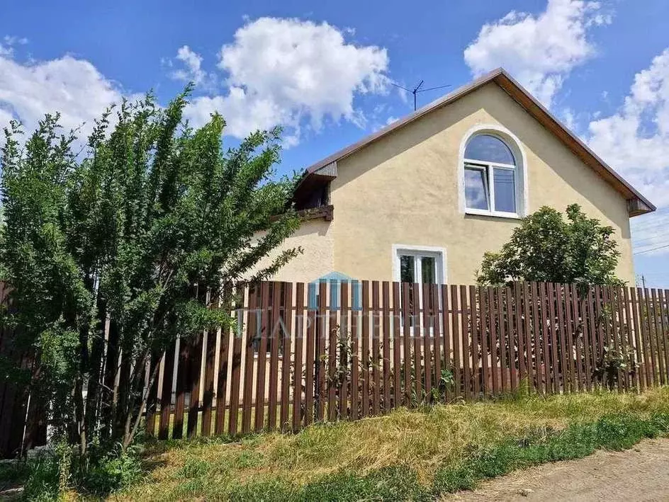 Дом в Самарская область, Кинельский район, Чубовка с/пос, с. Чубовка ... - Фото 0