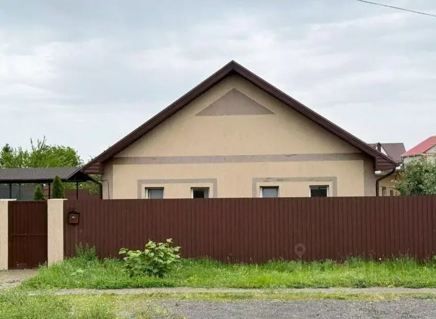 Дом в Белгородская область, Старый Оскол ул. Хмелева (85 м) - Фото 0