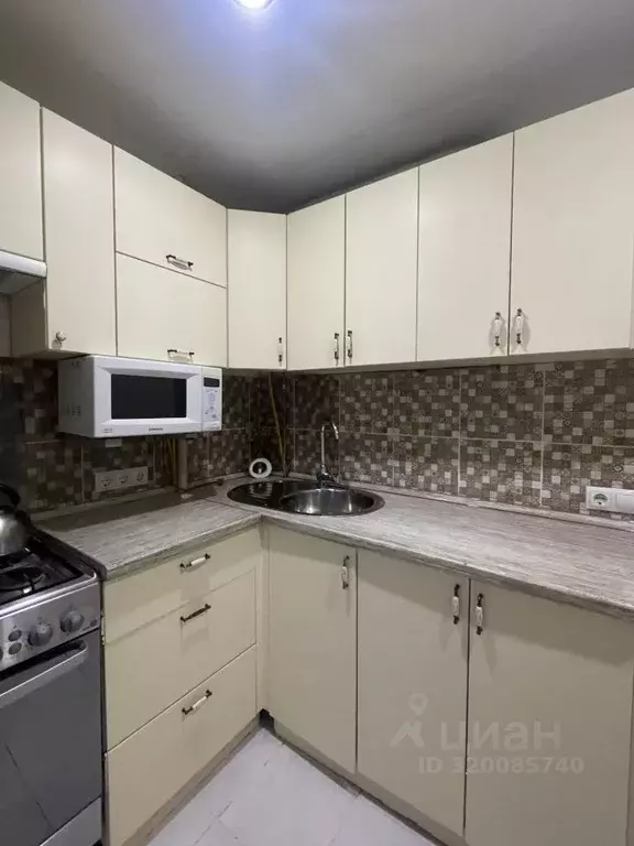 2-к кв. Татарстан, Казань ул. Восстания, 57 (46.9 м) - Фото 1