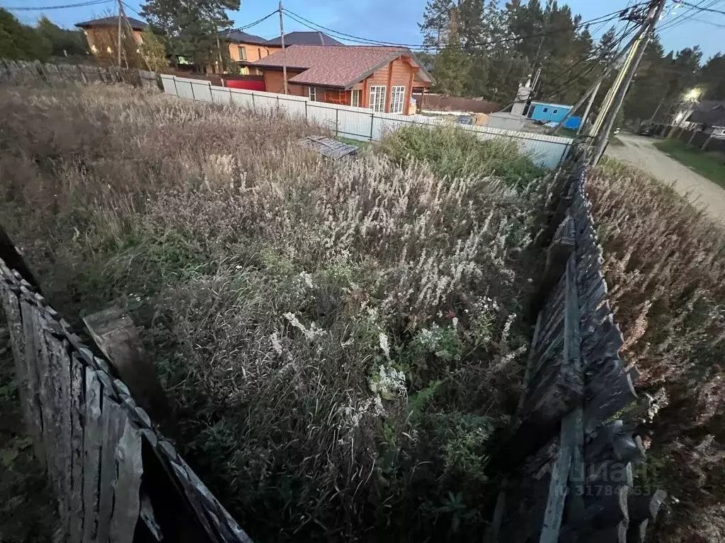 Участок в Иркутская область, Ангарский городской округ, пос. Мегет  ... - Фото 0