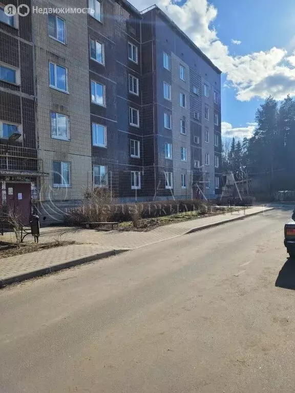 1-комнатная квартира: городской посёлок Сиверский, улица Строителей, ... - Фото 1