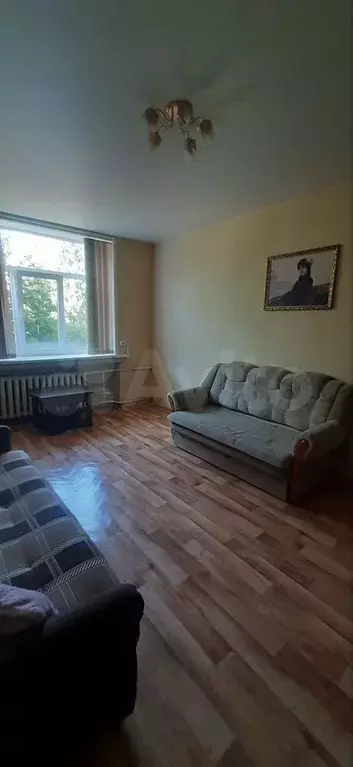 Комната 18 м в 4-к., 1/4 эт. - Фото 1