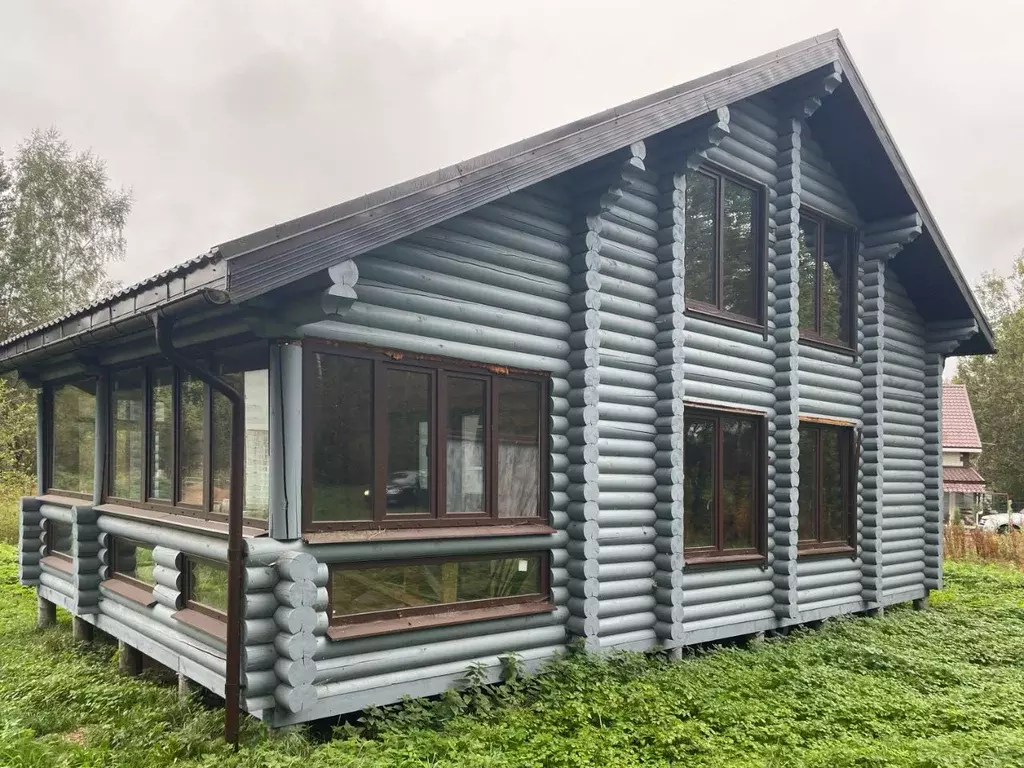 Дом в Ленинградская область, Выборгский район, пос. Первомайское ул. ... - Фото 1