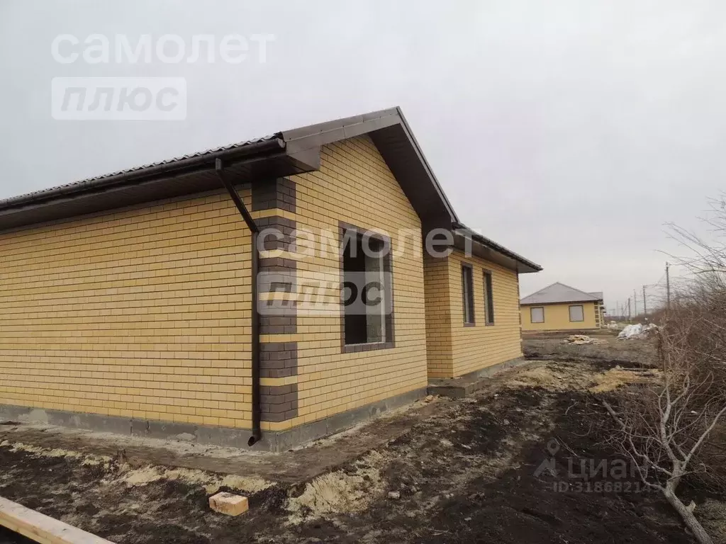 Дом в Тюменская область, Тобольск Ленинский пер. (77 м) - Фото 0