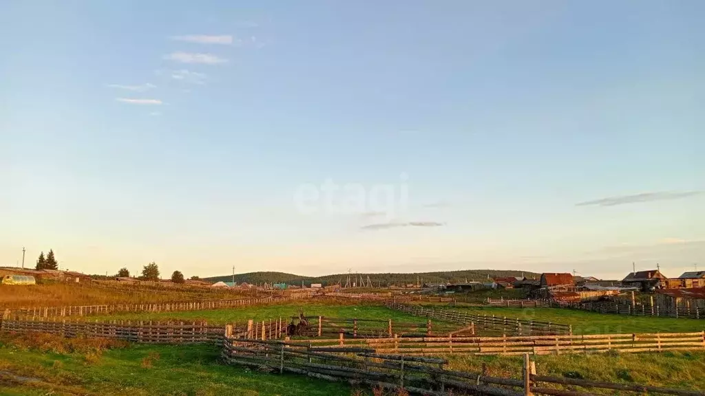 Участок в Иркутская область, Иркутский район, с. Никольск Советская ... - Фото 1