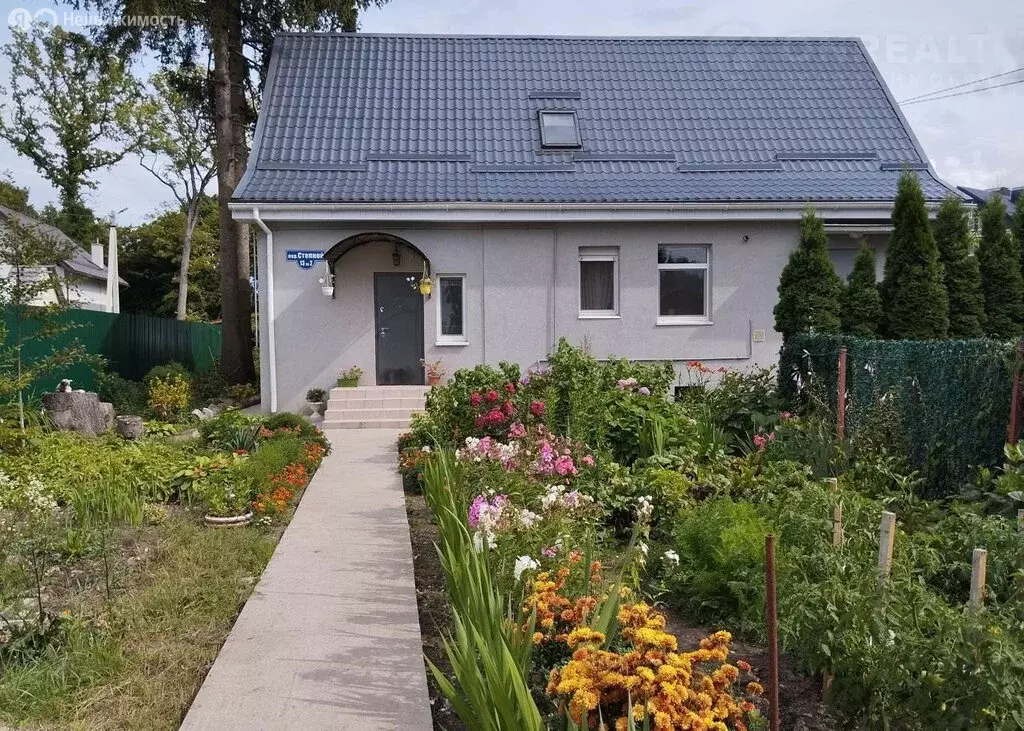 3-комнатная квартира: Гурьевск, Степной переулок, 13 (95 м) - Фото 1