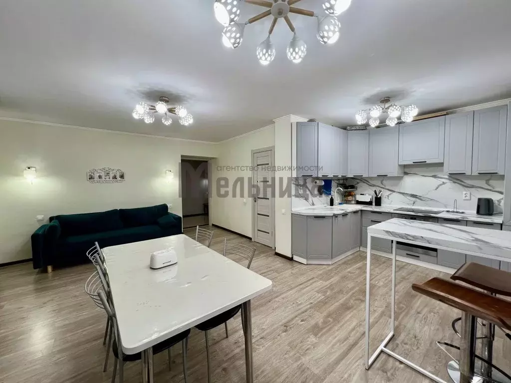 6-к кв. Волгоградская область, Волгоград ул. Милиционера Буханцева, 18 ... - Фото 1