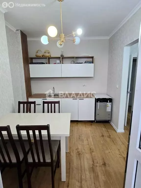 1-комнатная квартира: Чигири, Центральная улица, 3 (30 м) - Фото 1