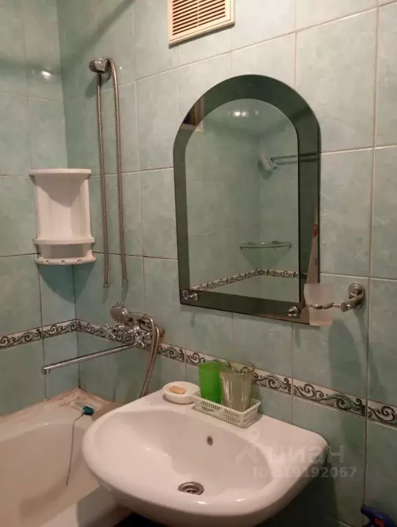 2-к кв. Новгородская область, Великий Новгород Студенческая ул., 15/2 ... - Фото 0