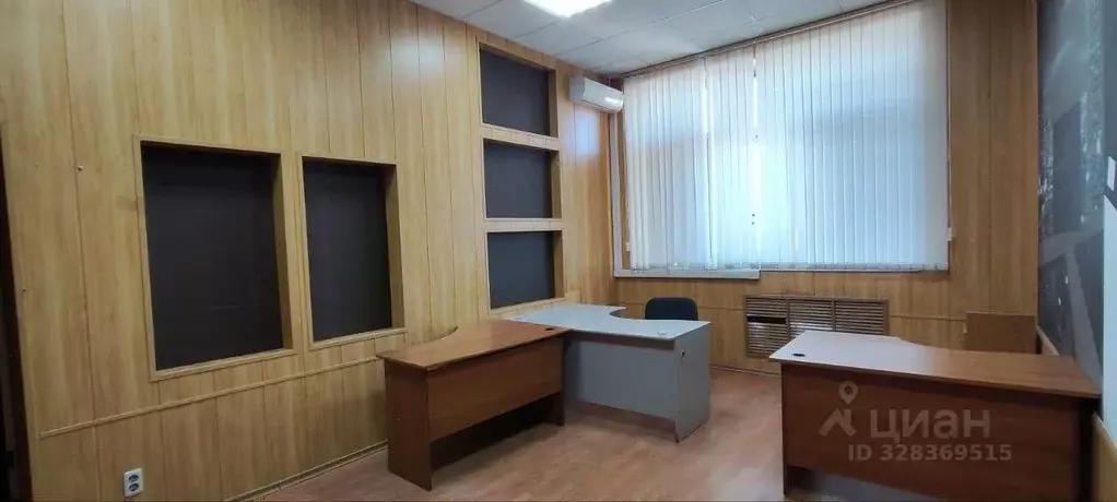 Офис в Липецкая область, Липецк пл. Победы, 8 (25 м) - Фото 1